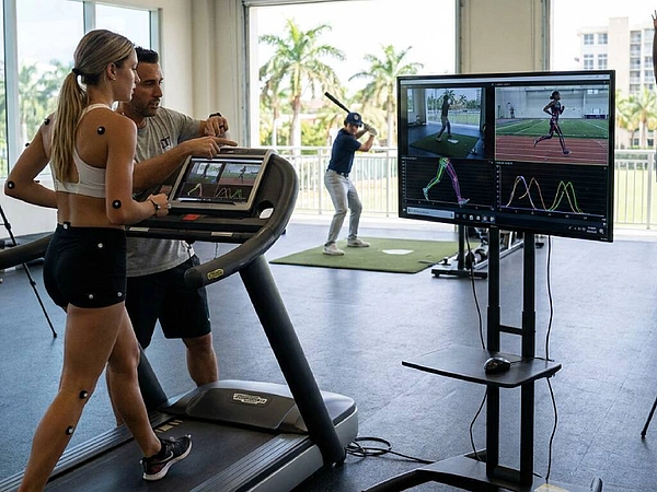 How Video Analysis Helps Improve Throwing, Hitting, Running & Jumping Mechanics