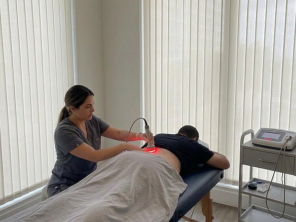 Can Class IV Laser Therapy Relieve Chronic Back Pain in Aventura?